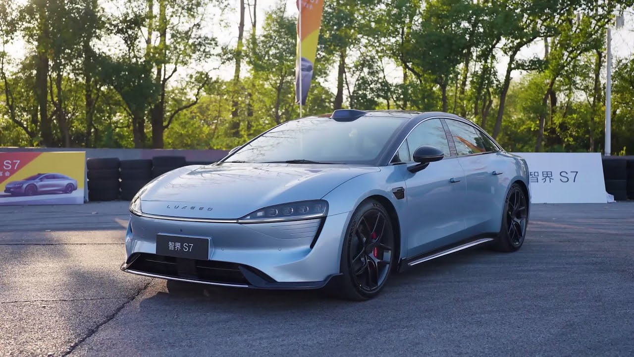 LUXEED S7. Экстерьер